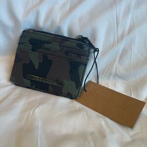 Steve Madden Hayden Faux Leather Wallet Includes Card Holders
